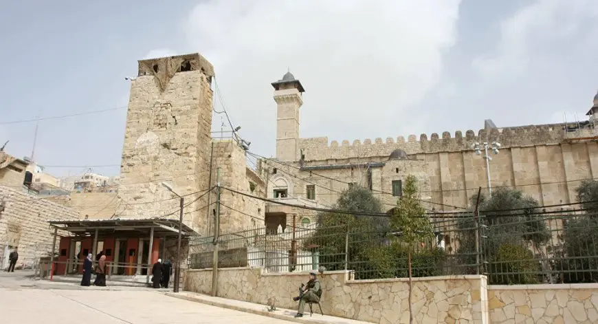 أوقاف فلسطين: إسرائيل أغلقت لوحات الكهرباء في المسجد الإبراهيمي