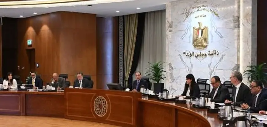 اجتماع حكومي لمناقشة برنامج الطروحات الحكومية وزيادة مشاركة القطاع الخاص.. ماذا جاء فيه؟