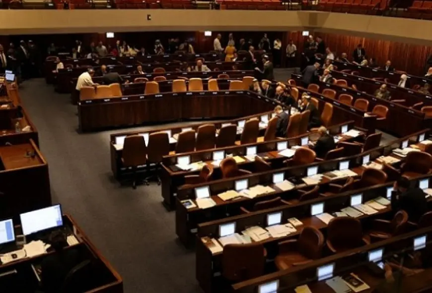 النواب الإسرائيليون يرفضون اقتراح المعارضة لحل الكنيست
