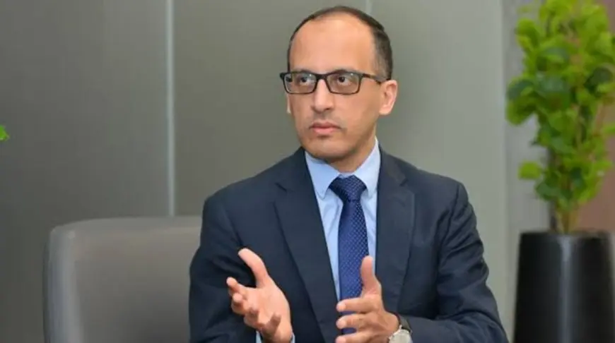 الحكومة: تخفيف إمدادات الغاز عن المصانع إجراء مؤقت.. ونحرص على عدم تخفيف أحمال الكهرباء
