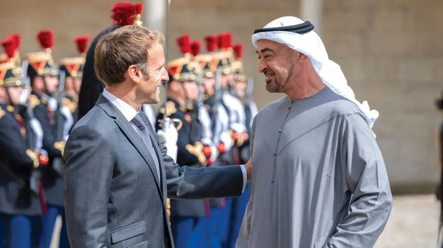 رئيس الإمارات يبحث هاتفيا مع ماكرون وميلوني التطورات في المنطقة