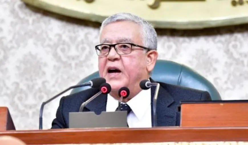 رئيس مجلس النواب يفتتح الجلسة العامة ويحيل اتفاقيات ومشروعات قوانين للجان المختصة