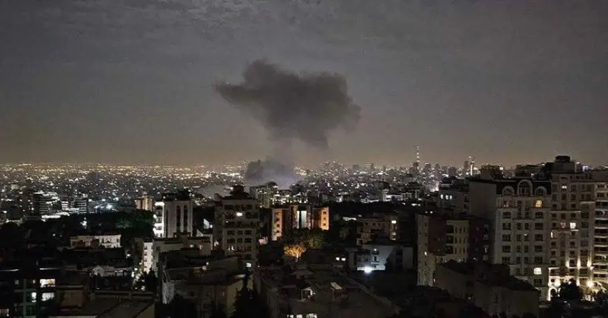 انفجارات قرب مطار مهر آباد في طهران
