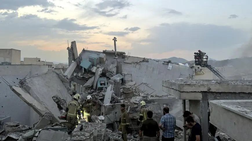 إيران: 128 قتيلا و900 جريح منذ بدء عدوان إسرائيل