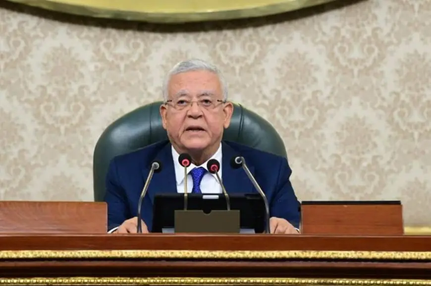 رئيس مجلس النواب ينتقد غياب وزيري المالية والتخطيط عن مناقشة الموازنة: لا أعذار في ذلك