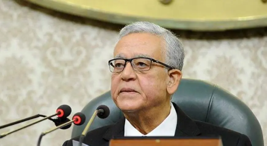 رئيس البرلمان ينتقد غياب نواب عن مناقشة الموازنة: أمال طلبوا الكلمة ليه؟