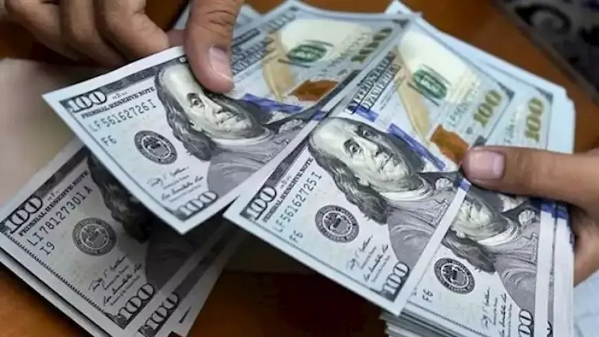 لماذا عكس الدولار اتجاهه الصعودي بشكل مفاجئ وانخفض مقابل الجنيه اليوم؟