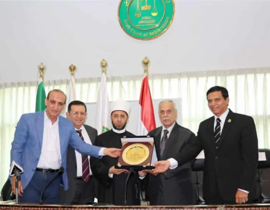 وزير الأوقاف يشهد ختام برنامج الوعي الوطني لتنمية مهارات شباب الأوقاف بالتعاون مع المحكمة العربية للتحكيم