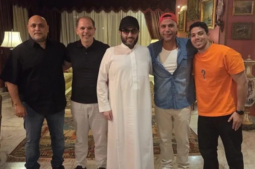 تركي آل الشيخ يكشف تفاصيل زيارته لـ عادل إمام: كعادته لم تخلُ الجلسة من ضربات منتصف الجبهة