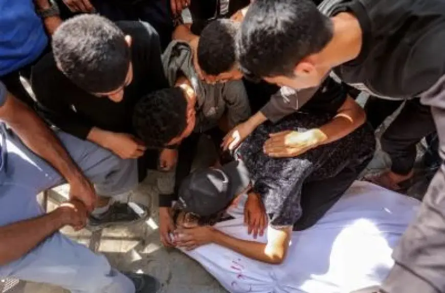 استشهاد 3 فلسطينيين وإصابة 30 آخرين برصاص الاحتلال قرب مراكز توزيع المساعدات في غزة