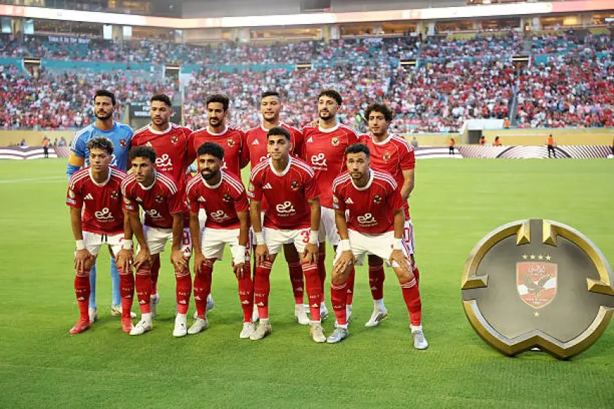 شوبير يعلن غياب مدافع الأهلي أمام بالميراس بسبب الإصابة