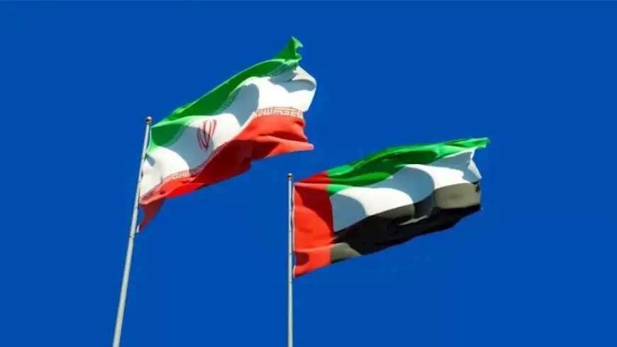 الرئيس الإماراتي يُعرب لنظيره الإيراني عن تضامن بلاده مع طهران