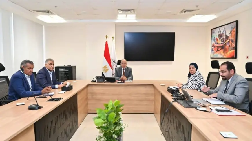 وزير الري: التنسيق مع الإسكان لتحديد كميات ومواقع سحب مياه الشرب