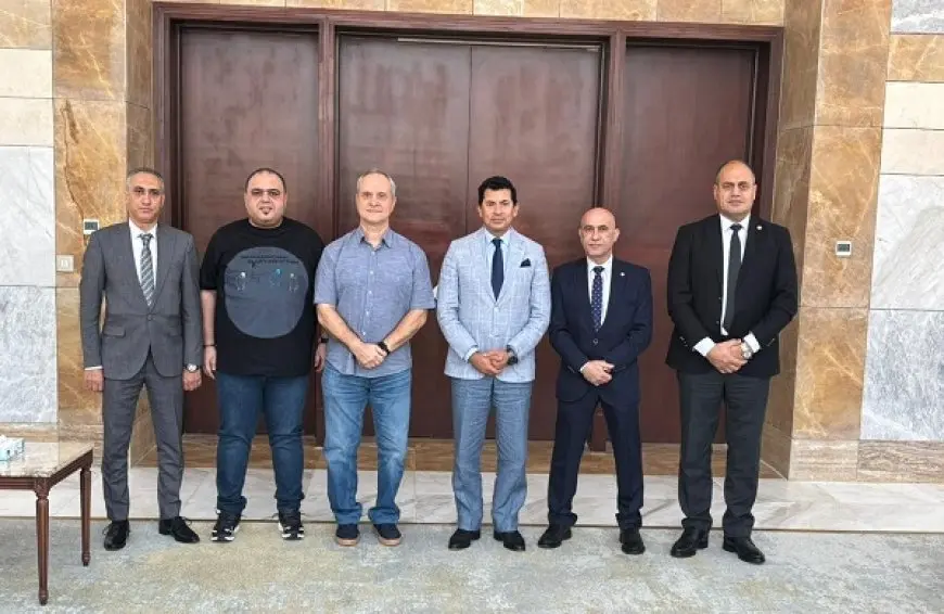 وزير الرياضة يلتقي رئيس اتحاد رفع الأثقال والمدير الفني الجديد للمنتخب