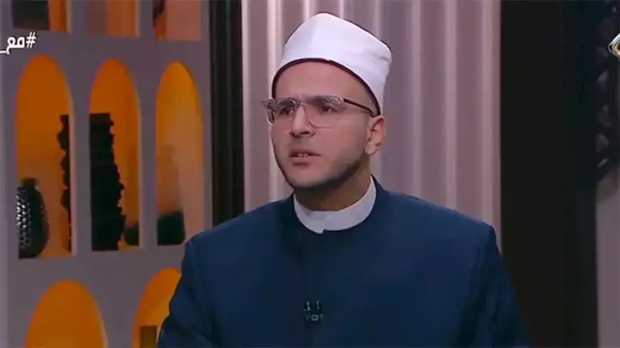 لماذا تقدر زكاة الذهب بعيار 21 دون غيره؟.. أمين الفتوى يكشف عن سببين