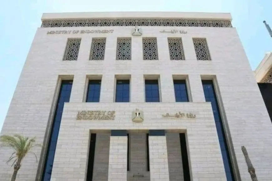 أوقاف القاهرة تحذر من صفحة مزيفة تنتحل اسم وكيل الوزارة