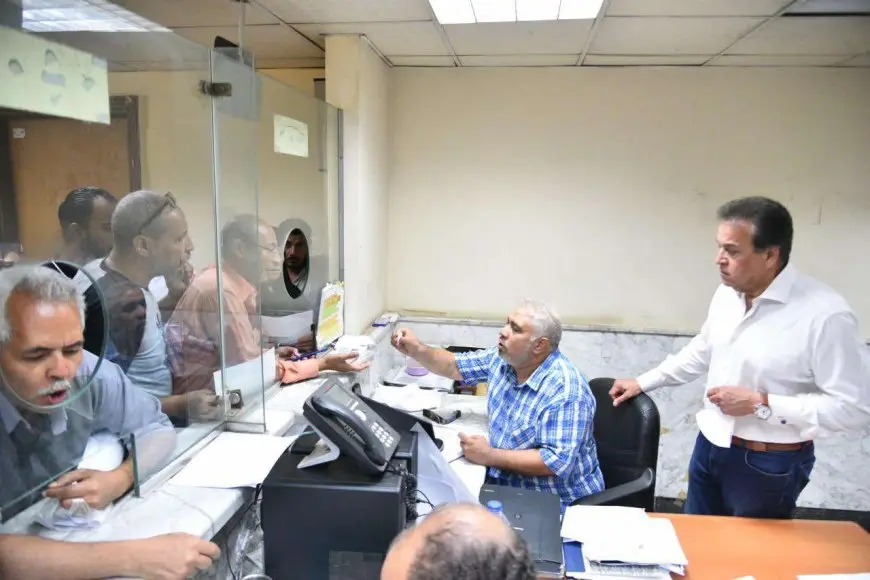 وزير الصحة يتفقد مستشفى مدينة نصر للتأمين الصحي ويوجه بزيادة القوى البشرية ورفع الكفاءة والتطوير