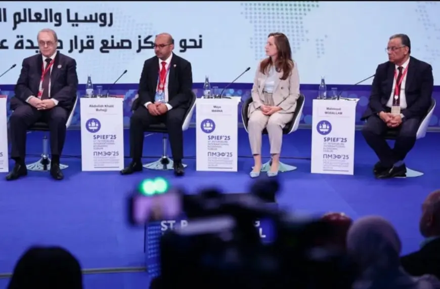 سياسيون وإعلاميون روس وعرب على مائدة حوار روسيا والعالم العربي وصنع القرار