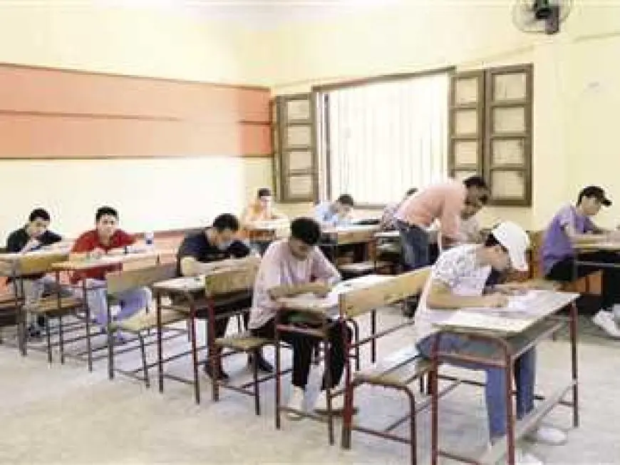 صفحات الغش تتداول امتحان اللغة العربية بعد اخفاء الباركود