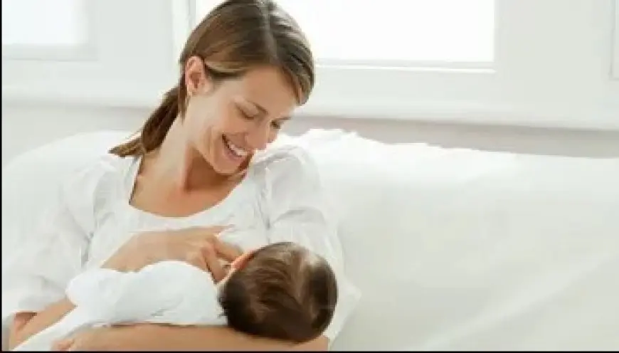 هل تؤثر الرضاعة الطبيعية على مهارات الطفل في الكلام والتخاطب؟.. الصحة تجيب