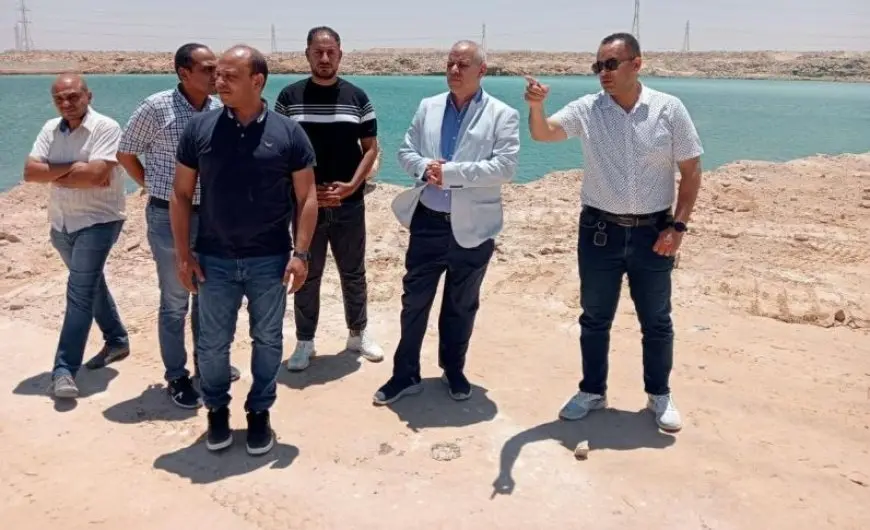 وزير الإسكان يوجه بسرعة إنهاء مشروعات تطوير البنية الأساسية والخدمات بقرى مارينا السياحية