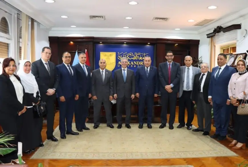 بروتوكول تعاون بين مصلحة الجمارك وجامعة الإسكندرية لتعزيز الاستثمار فى التنمية البشرية
