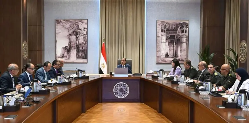 رئيس الوزراء يتابع إجراءات ترشيد استهلاك الكهرباء في الحي الحكومي بالعاصمة الإدارية الجديدة
