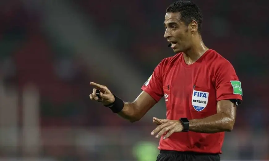 طاقم تحكيم مصري لمباراة حسم الدوري التنزاني