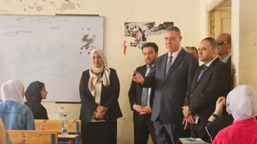 انطلقت اليوم.. سفير فلسطين بالقاهرة يتفقد لجان امتحانات الثانوية لطلبة فلسطين في مصر