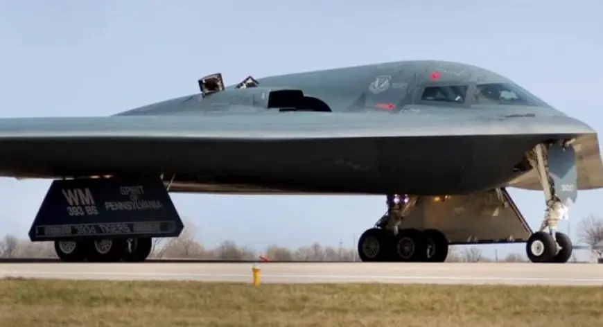 فوكس نيوز: واشنطن تحرك قاذفات شبح B-2 من قاعدة ويتمان الجوية.. فهل اقترب قصف فوردو؟
