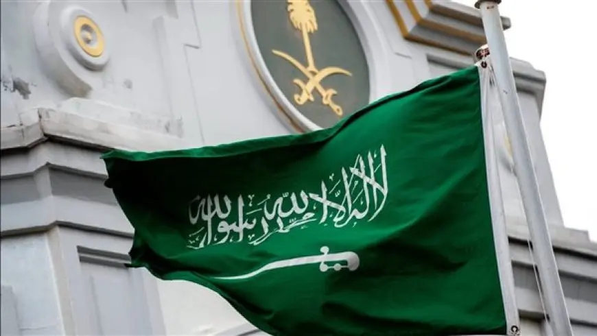 السعودية تجدد استنكارها لانتهاك سيادة إيران: نتابع بقلق بالغ استهداف أمريكا للمنشآت النووية