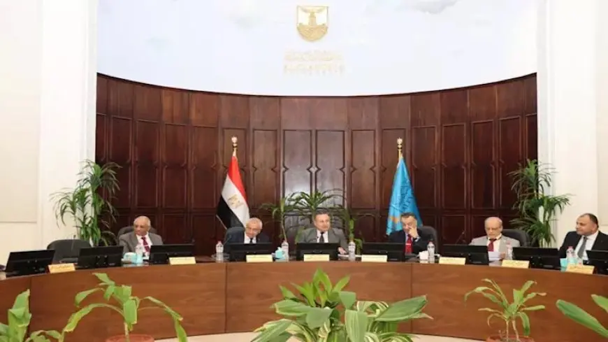 توجيه هام من رئيس جامعة الإسكندرية بشأن نتائج طلاب السنوات النهائية- صور