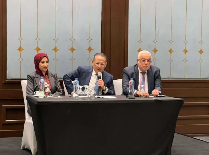 كيف تأثرت حركة السياحية الوافدة إلى مصر بالتوترات الإقليمية؟.. رئيس اتحاد الغرف السياحية يوضح