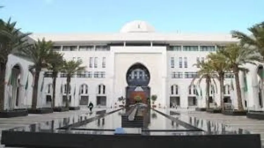 الجزائر تعرب عن قلقها من القصف الأمريكي للمنشآت النووية الإيرانية