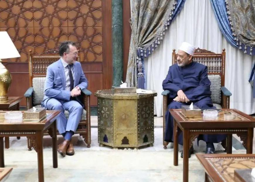 الإمام الأكبر يؤكد انفتاح الأزهر على كل المؤسسات الثقافية والدينية حول العالم