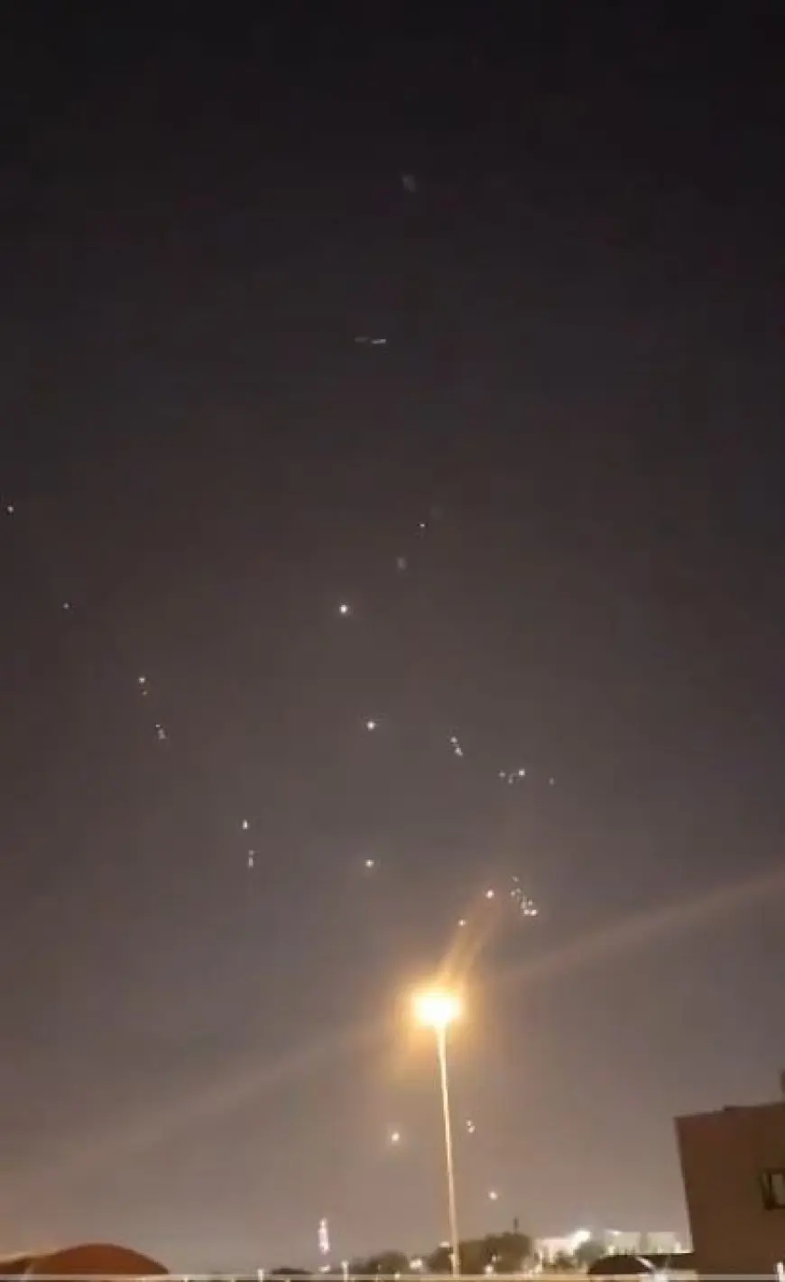 القوات المسلحة الإيرانية: استهدفنا قاعدة العديد في قطر بهجوم صاروخي مدمر وقوي