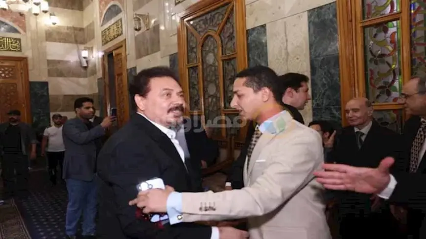 بالصور| رامي إمام وزينة وعلاء مبارك.. المشاهير في عزاء والد تامر عبدالمنعم