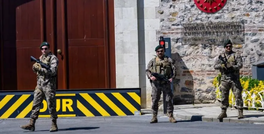 تركيا: احتجاز 163 شخصا بينهم جنود لمزاعم صلتهم بحركة جولن