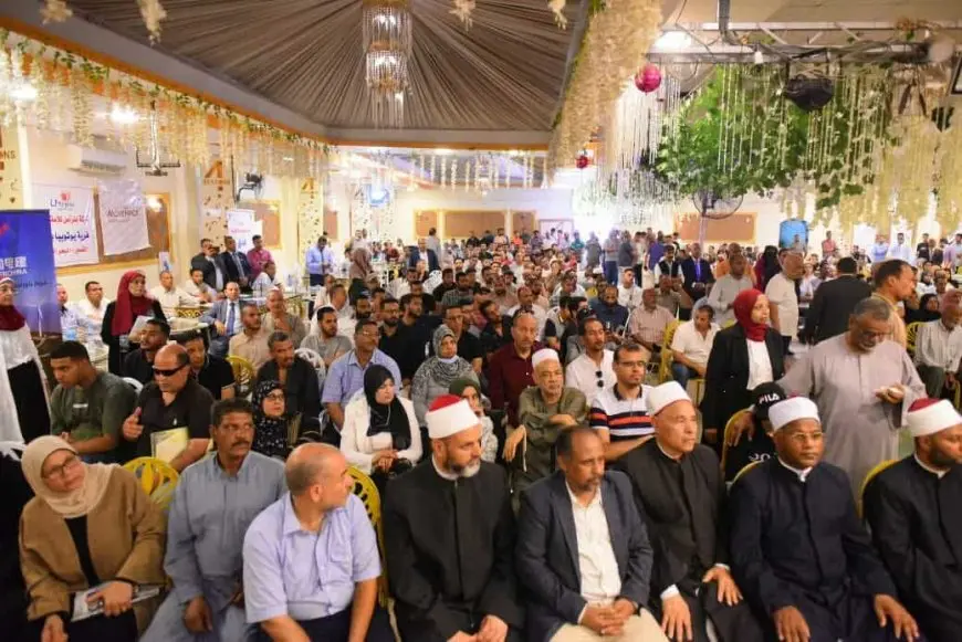 وزيرا العمل والأوقاف يفتتحان ملتقى توظيف في رأس غارب بمشاركة 50 منشأة