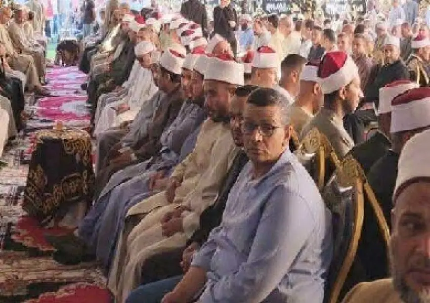 تقرير خاص: كفر السنابسة تودّع بناتها في يوم حزين.. وعزاء جماعي يتحول إلى مظاهرة غضب ضد “طريق الموت”