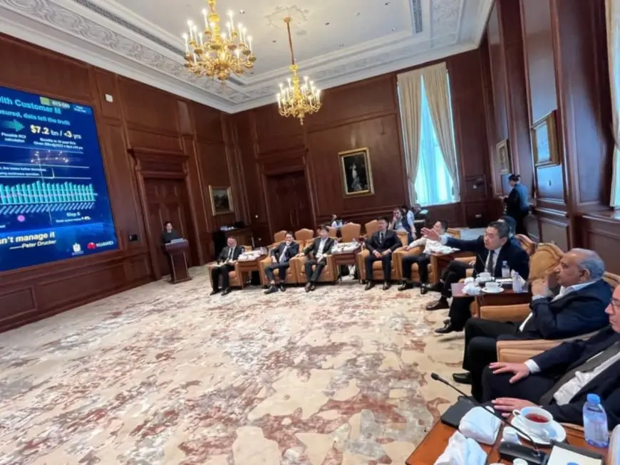 وزير الكهرباء في مقر هواوي بالصين: تعاون مرتقب في تخزين الطاقة والتحول الرقمي لتوطين تكنولوجيا المستقبل في مصر
