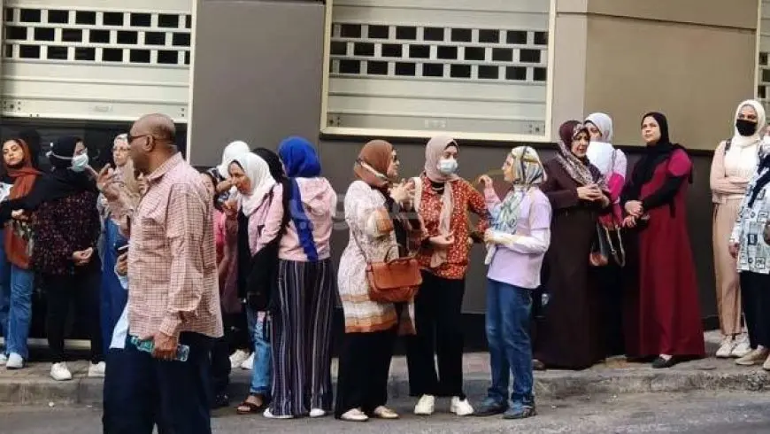 طلاب الإسكندرية: امتحان الإنجليزي بين السهل الممتنع وطول الأسئلة والمصطلحات الجديدة