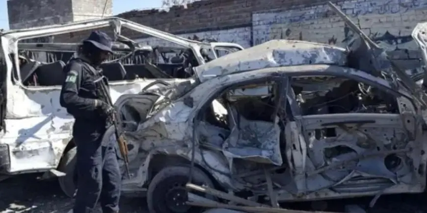 باكستان.. هجوم انتحاري على قافلة عسكرية يودي بحياة 13 جنديا