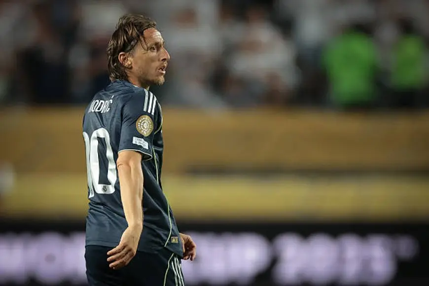 مودريتش يقترب من ميلان بهدف حصد لقب الدوري الإيطالي قبل مونديال 2026