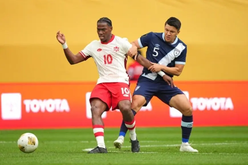 منتخب جواتيمالا يفوز على كندا ويتأهل لنصف نهائي الكأس الذهبية