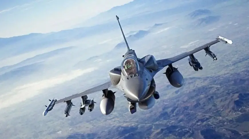 أوكرانيا تفقد ثالث طائرة F-16 في الحرب مع روسيا ومصرع قائدها