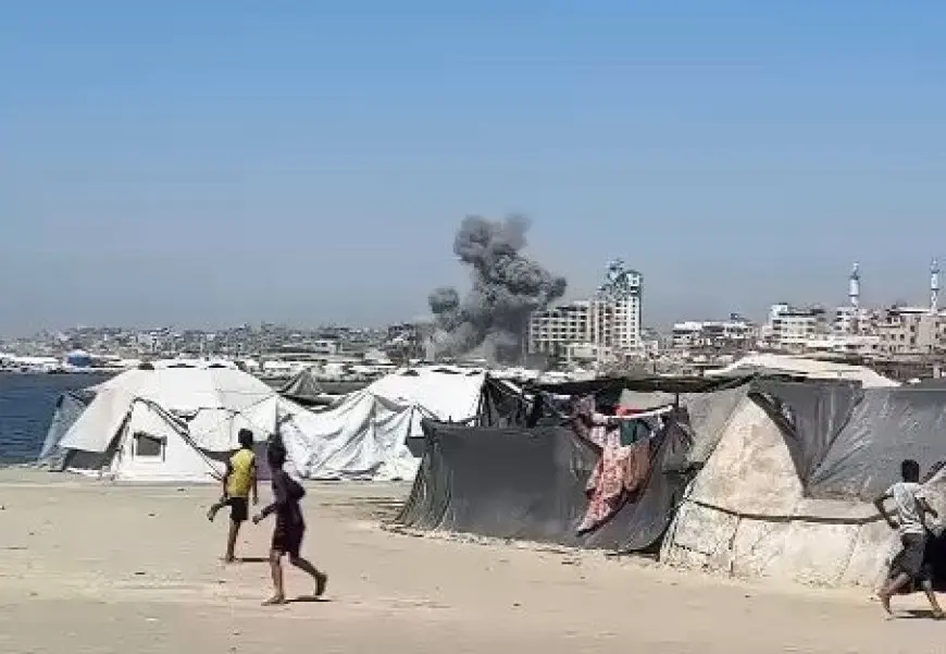 مجزرة جديدة.. 15 شهيدا ومصابون في قصف الاحتلال لاستراحة على شاطئ غزة