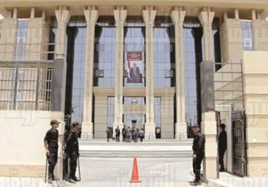 النيابة العامة توقف استقبال الطلبات الورقية للقضايا القديمة غدا