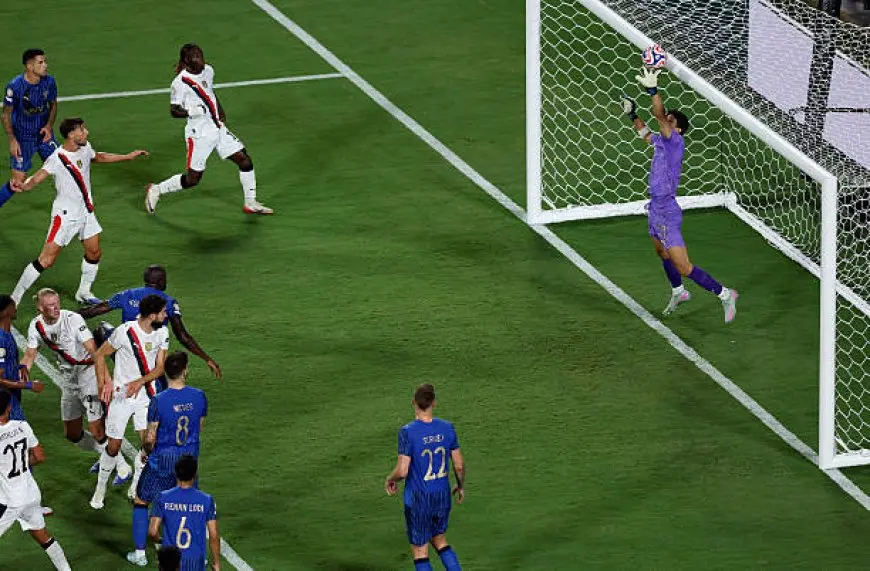 مانشستر سيتي يحسم الشوط الأول أمام الهلال في مونديال الأندية