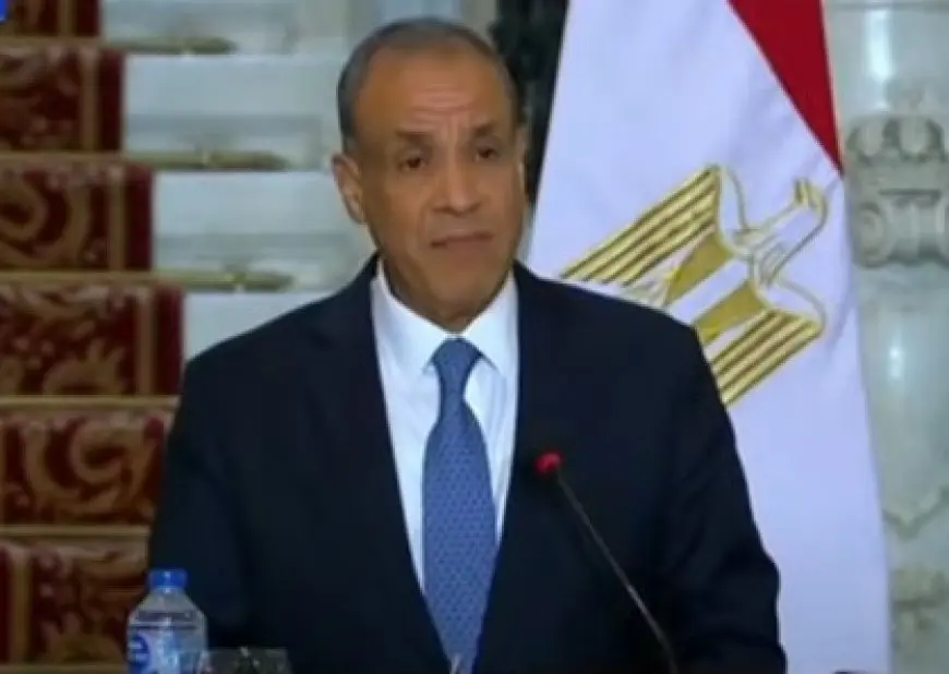 وزير الخارجية: حريصون على إحداث طفرة في العلاقات الثنائية مع عمان